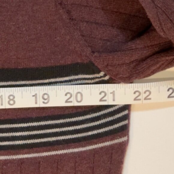 Massini Men's Burgundy Long Sleeve Pullover Sweater Size M ~ Perfect - Picture 4 of 7